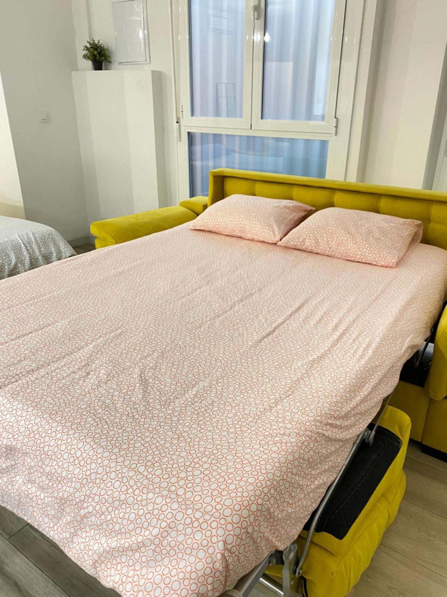 Flamenca Triana - Apartamento Wifi Con 2 Dormitorios 2 Sofas Camas 2 Banos Sevilla Buitenkant foto