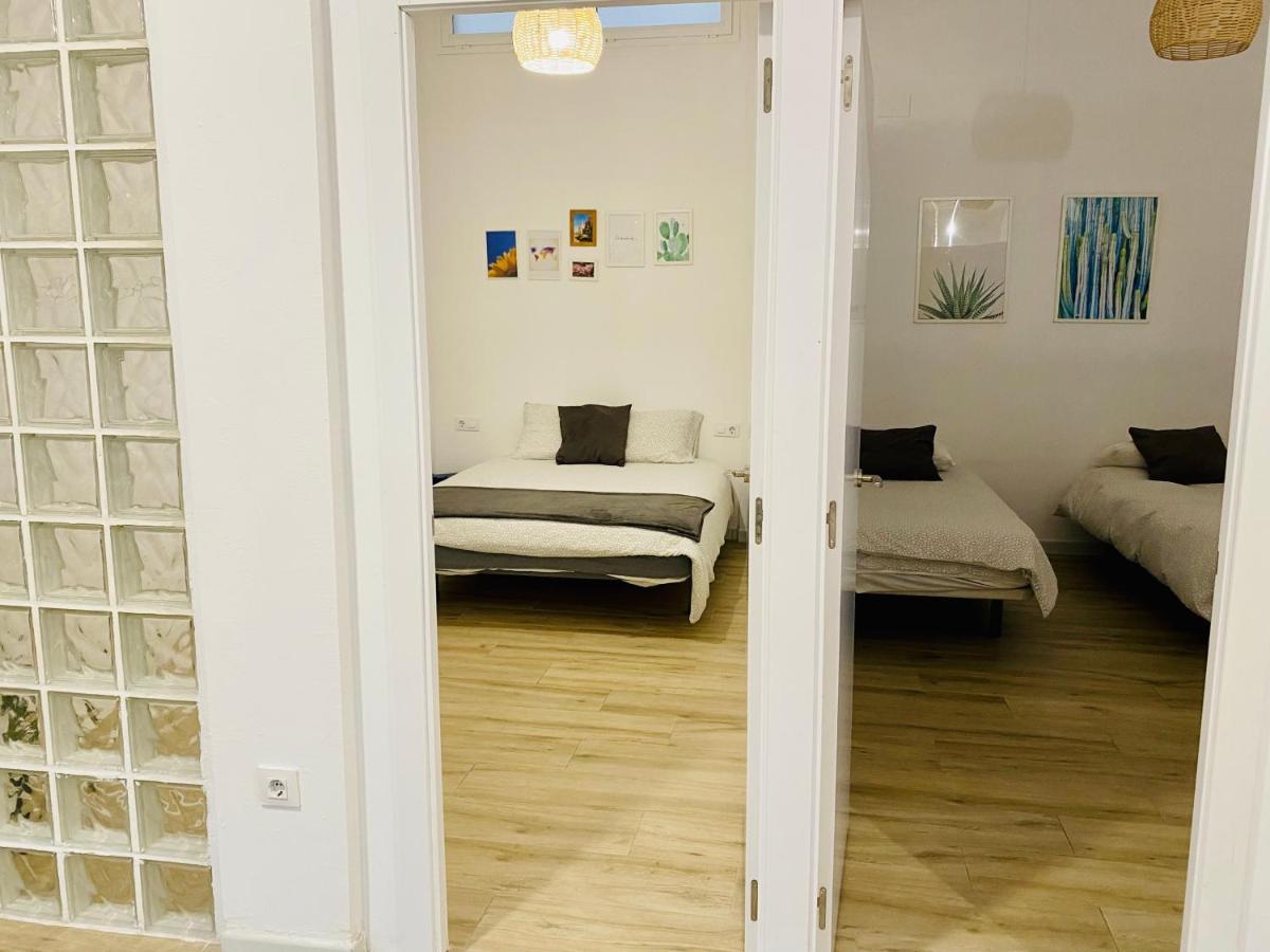 Flamenca Triana - Apartamento Wifi Con 2 Dormitorios 2 Sofas Camas 2 Banos Sevilla Buitenkant foto